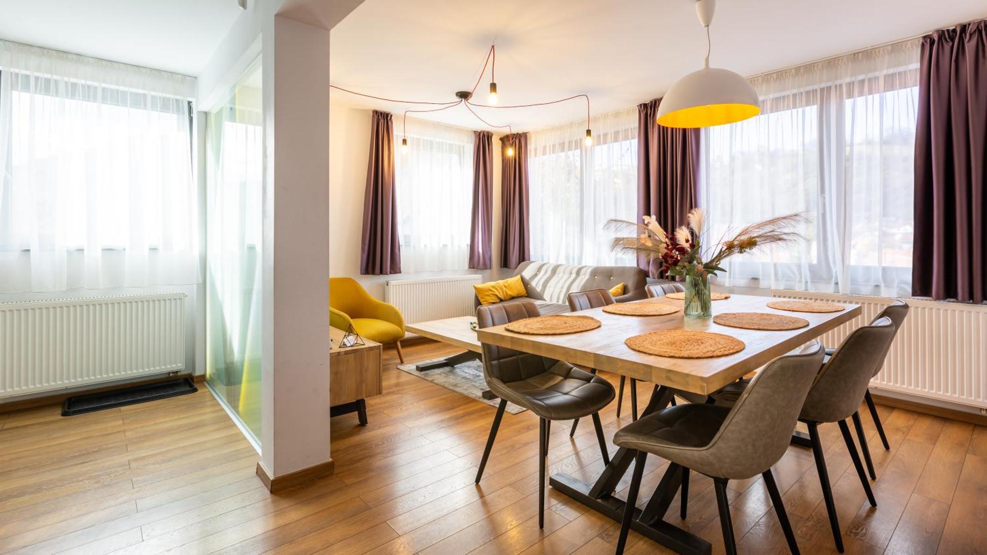 Sun Villas Accommodation Braşov Eksteriør bilde
