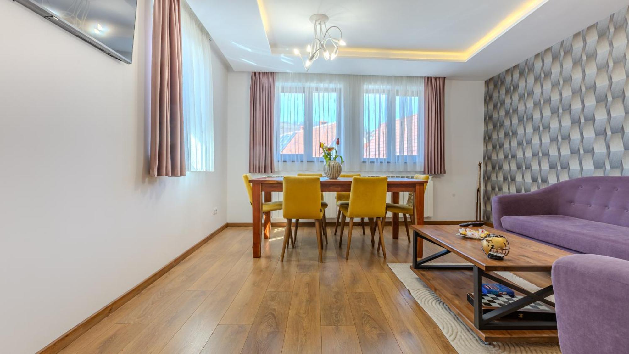 Sun Villas Accommodation Braşov Eksteriør bilde