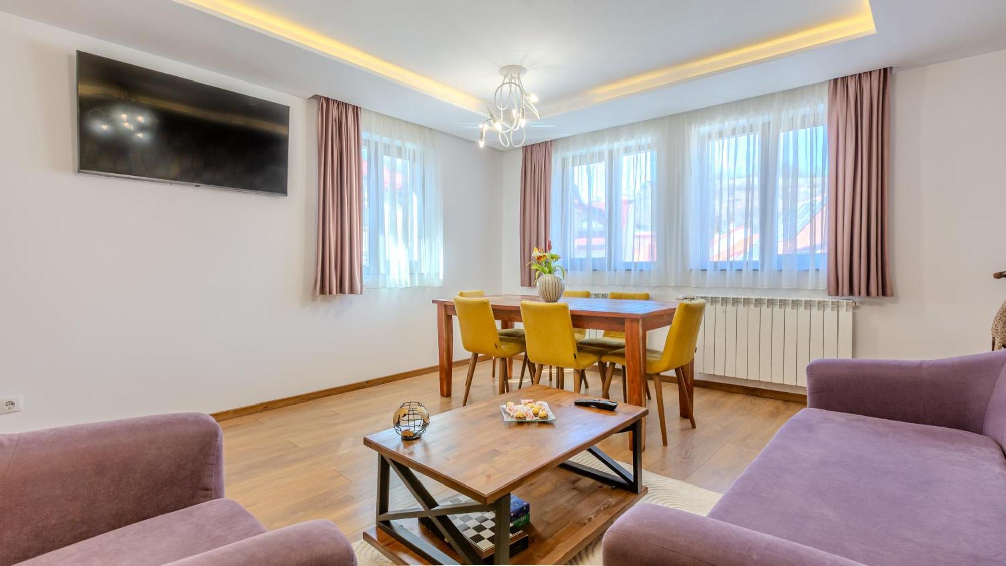 Sun Villas Accommodation Braşov Eksteriør bilde
